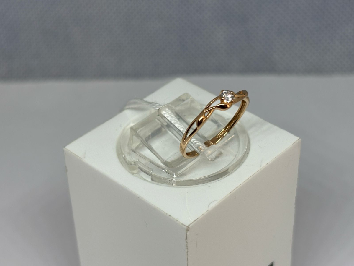 КОЛКМ585 КОЛЬЦО С КАМНЕМ (Au 585)