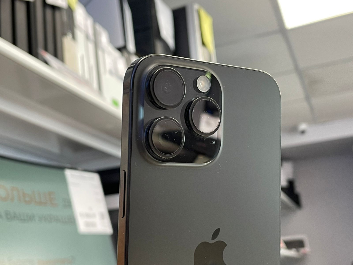 Смартфон Apple Iphone 16 Pro Max 256Gb