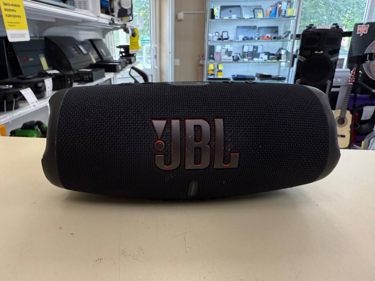 Портативная акустика JBL CHARGE 5