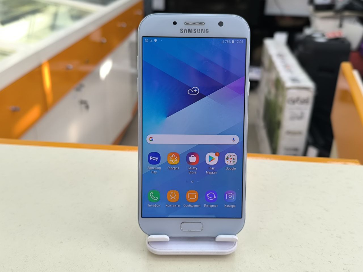 Смартфон Samsung Galaxy J7 2017 3/16