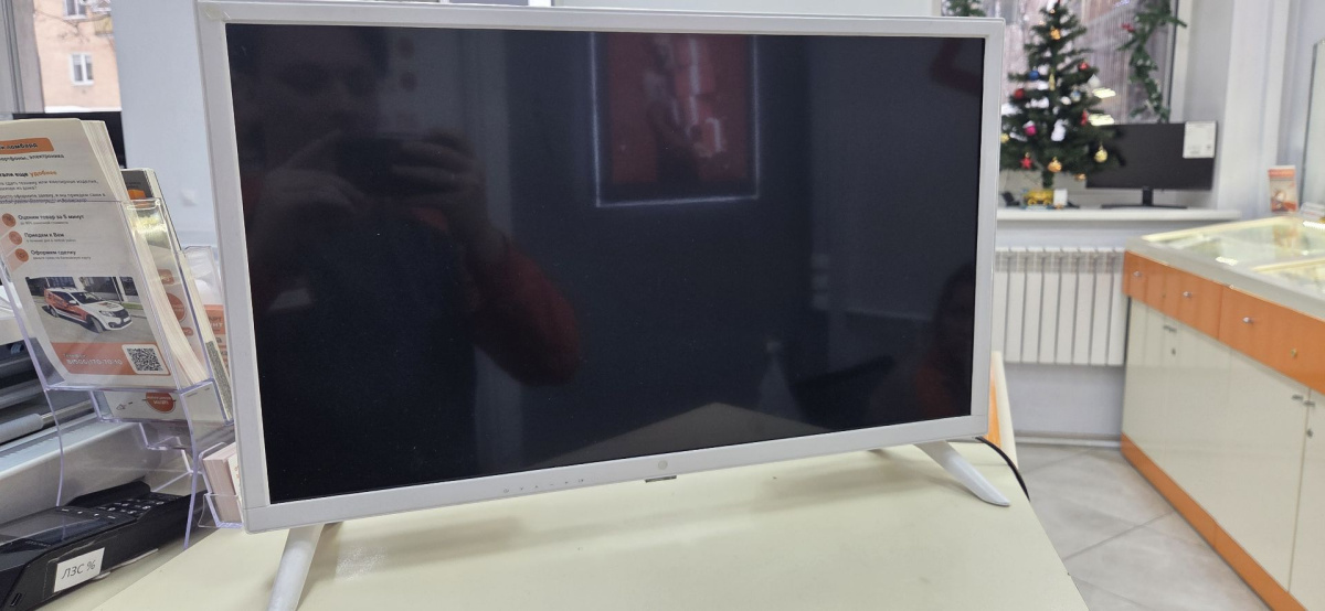 LED Телевизор HI 24H152MSY