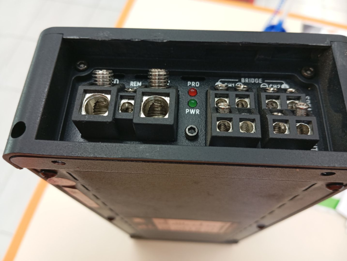 Моноблок Asus; Pentium Silver J5005, GeForce MX110, 4 Gb, Нет, 500 Гб