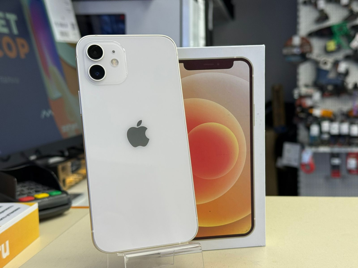 Смартфон Apple iPhone 12 128Gb
