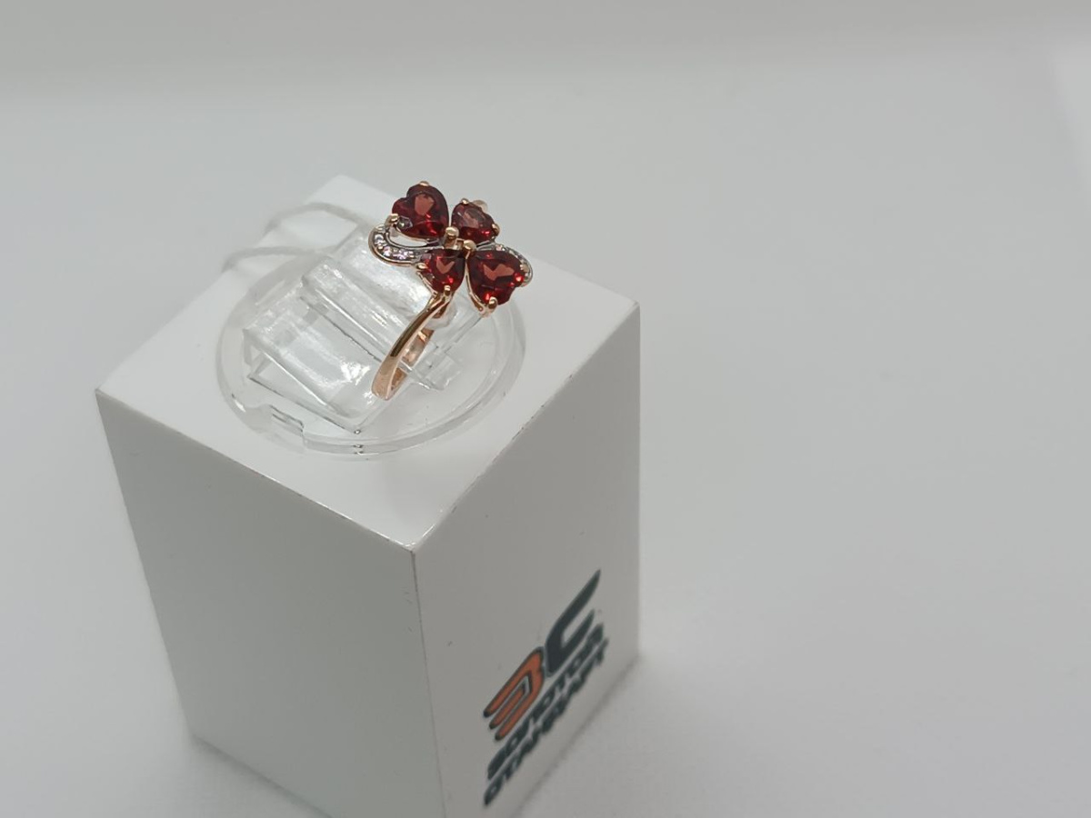 КОЛЬЦО С КАМНЯМИ (Au 585)