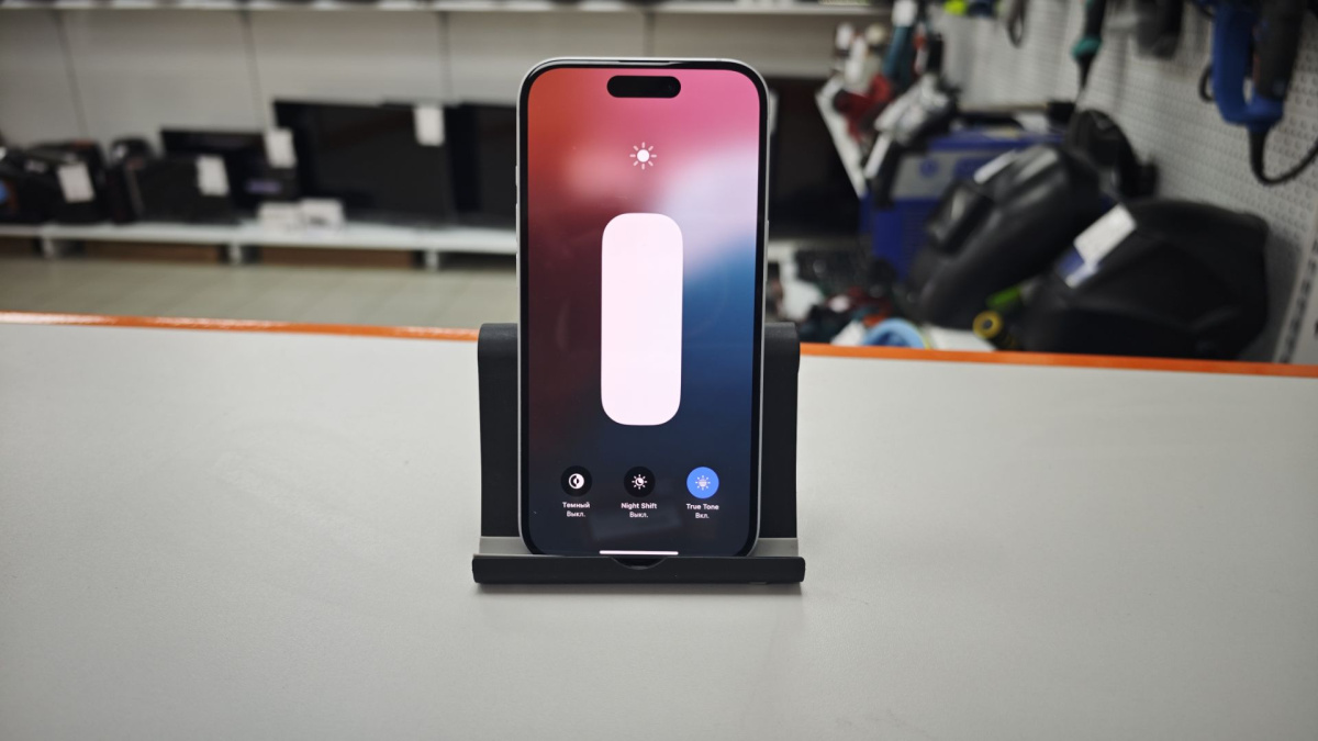 Смартфон Apple Iphone 15 128Gb