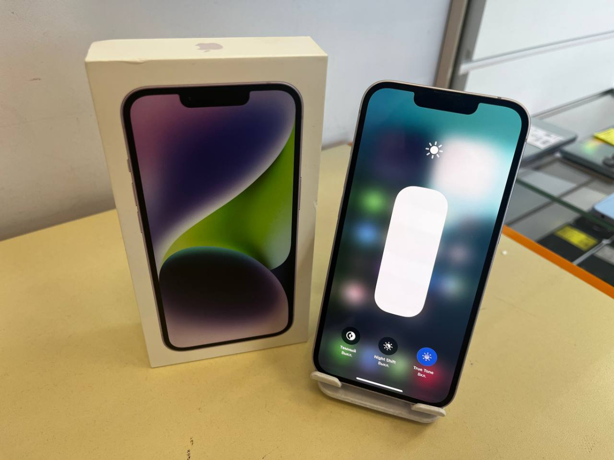 Смартфон Apple Iphone 14 128Gb