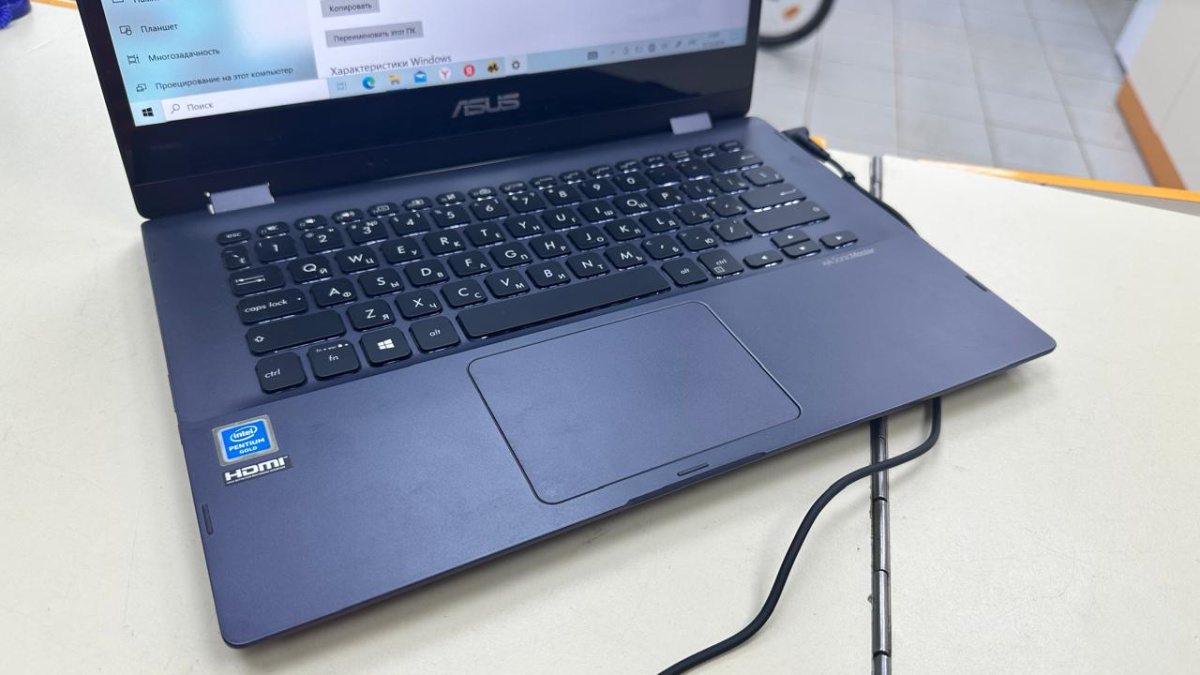 Ноутбук ASUS VivoBook Flip 14 TP412; Pentium 5405U, Intel UHD Graphics 610, 4 Гб, 120 Гб, Нет
