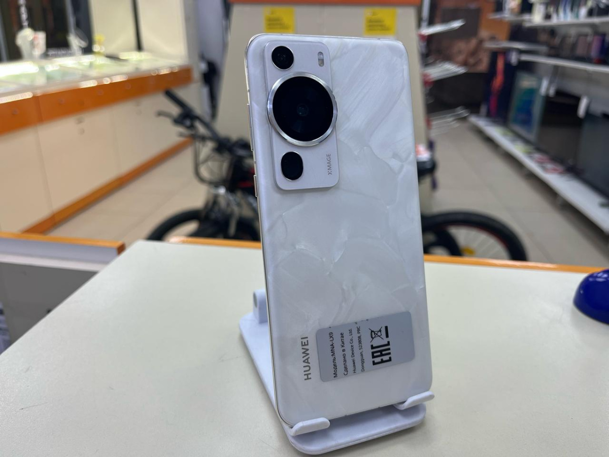Смартфон Huawei P60 Pro 8/256
