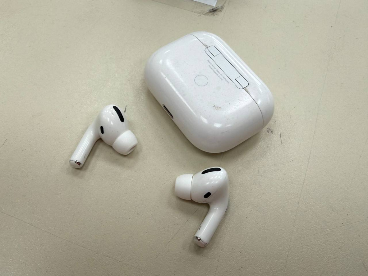 Наушники беспроводные Apple AirPods Pro