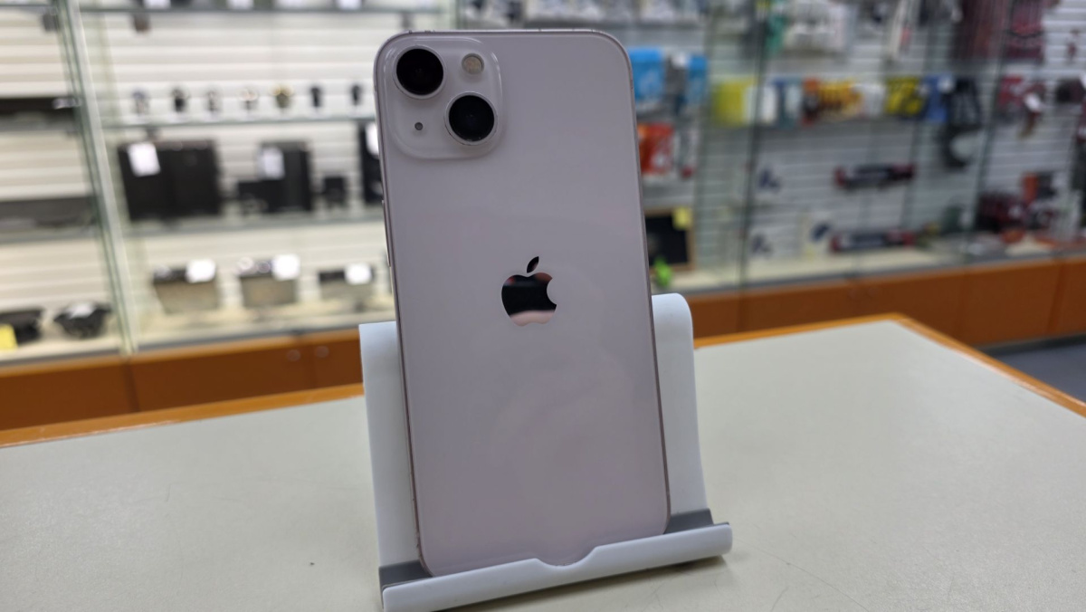 Смартфон Apple iPhone 13 128Gb