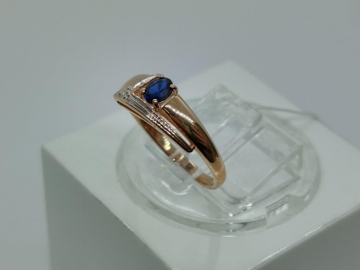 КОЛЬЦО С КАМНЯМИ (Au 585)