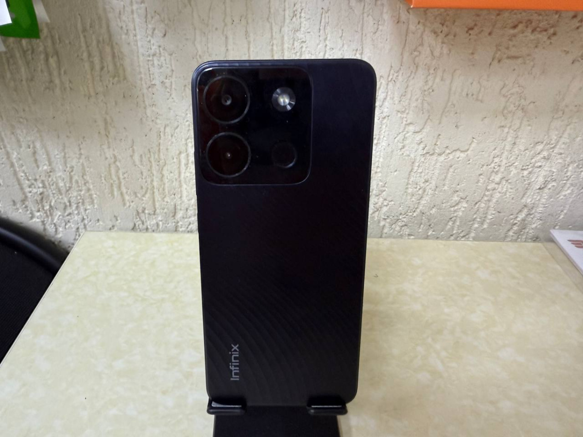 Смартфон Infinix Smart 7 Plus 3/64