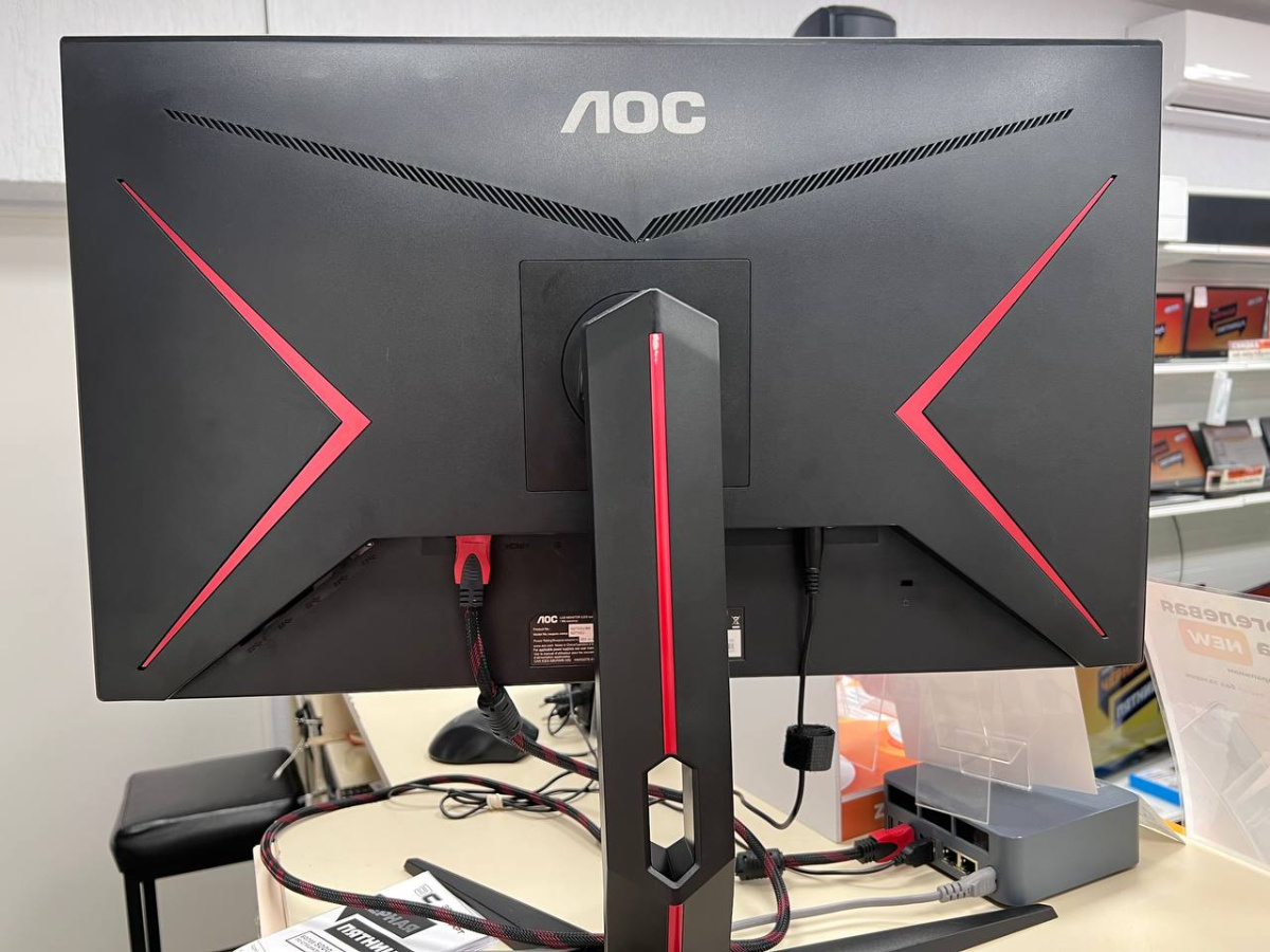 Монитор AOC Q27G2U