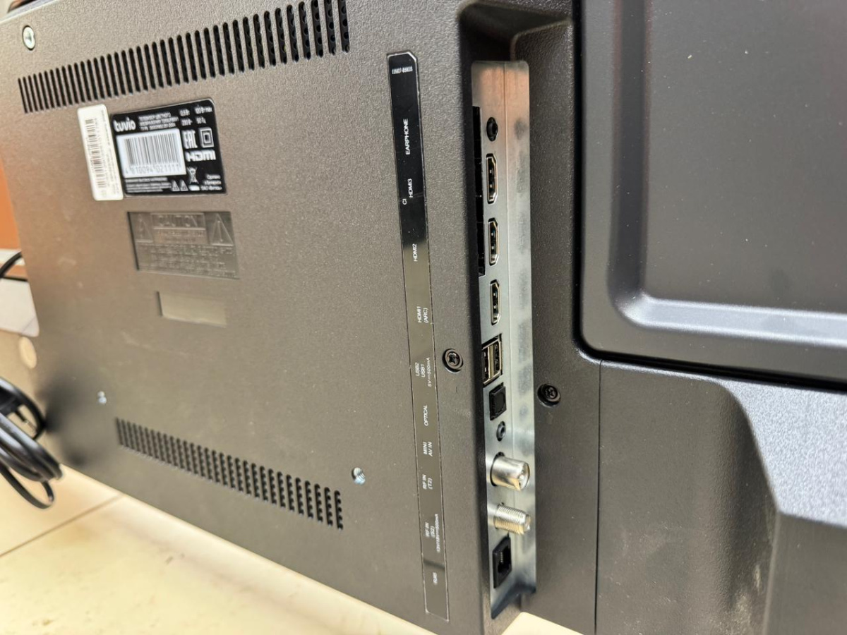 LED Телевизор Tuvio TD55UFBSV1