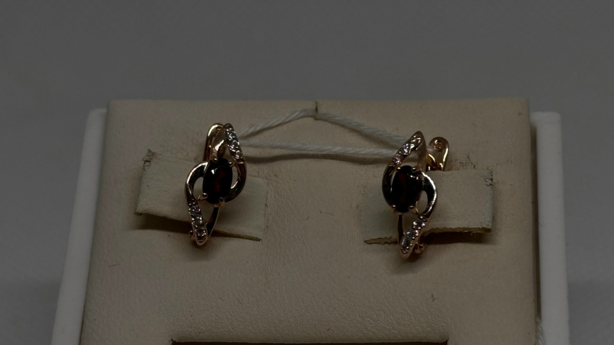 СКМИ585 СЕРЬГИ С КАМНЯМИ (Au 585)