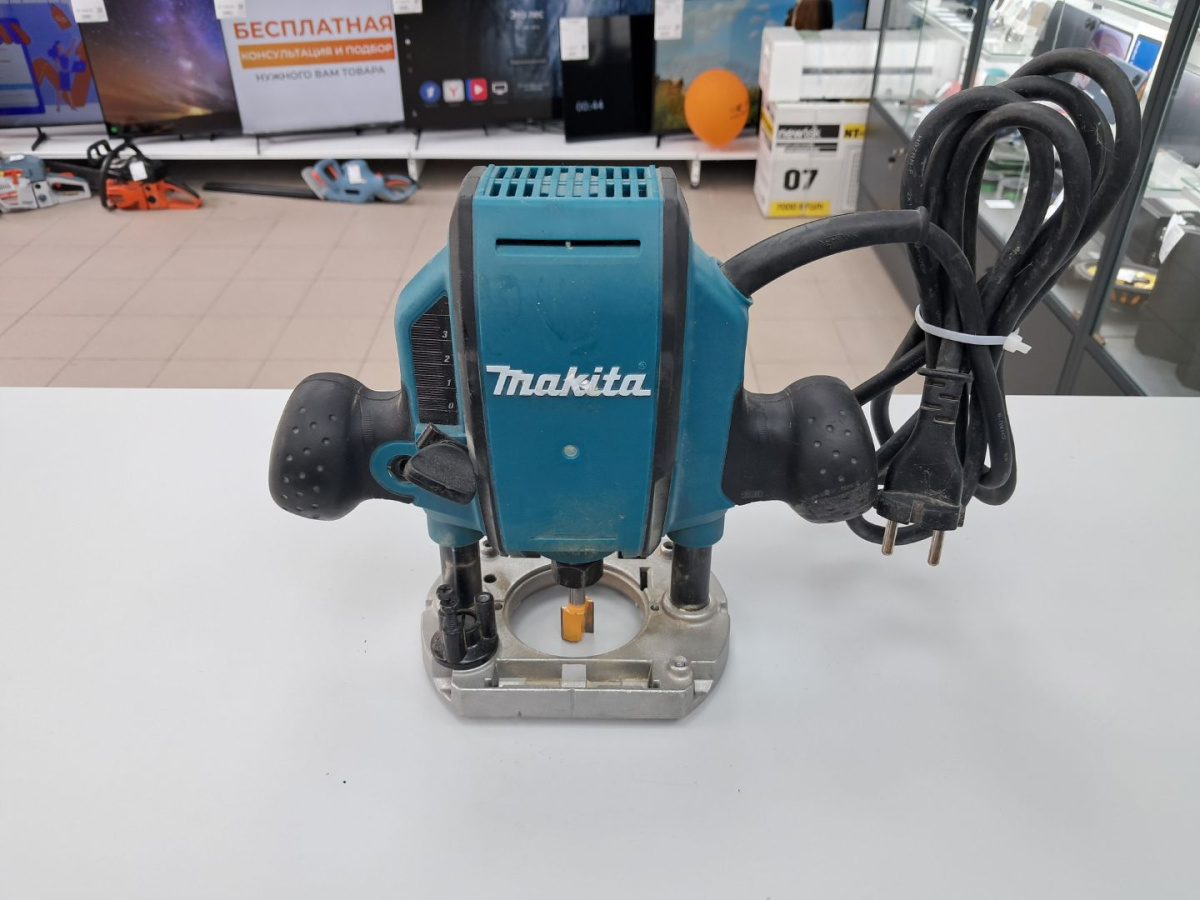 Фрезер Makita RP0900