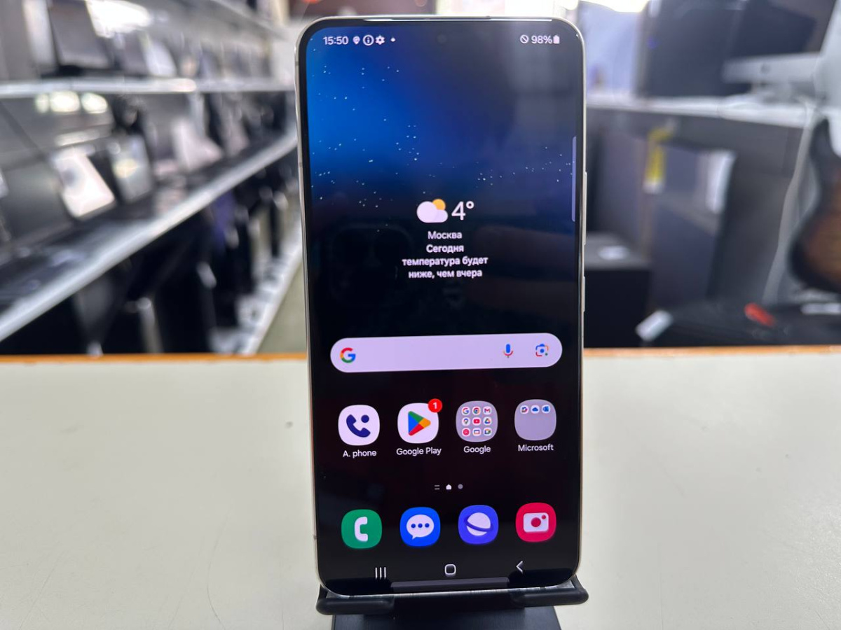 Смартфон Samsung Galaxy S22 8/256