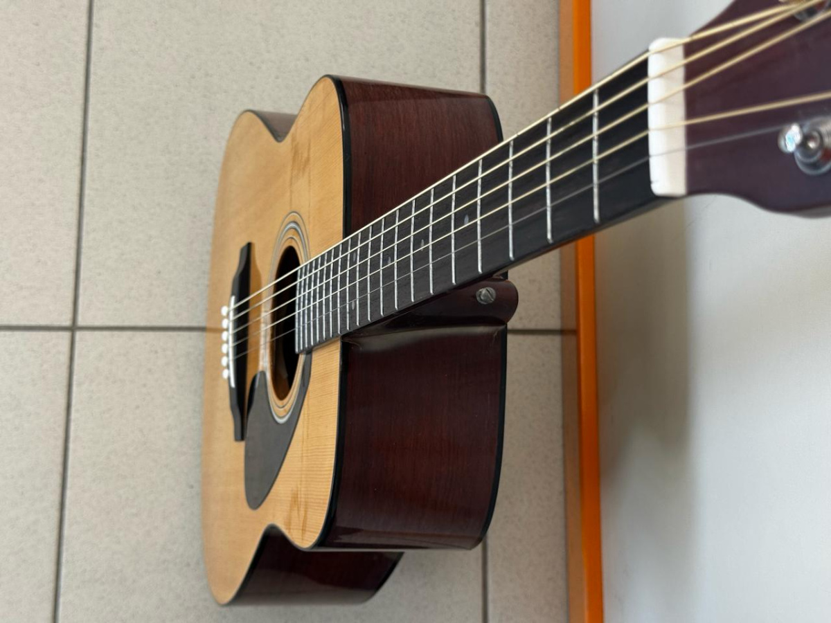 Гитара акустическая Yamaha FG401