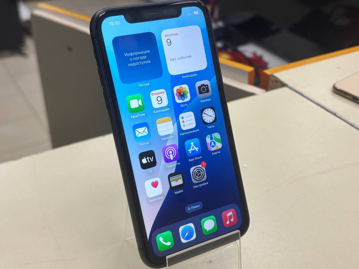 Смартфон Apple iPhone 11 128Gb