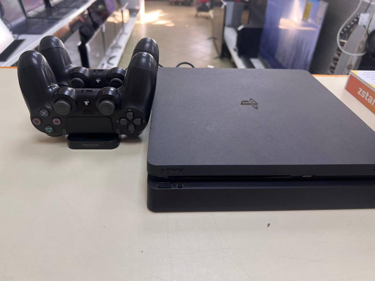 Игровая приставка PlayStation 4 Slim 500GB