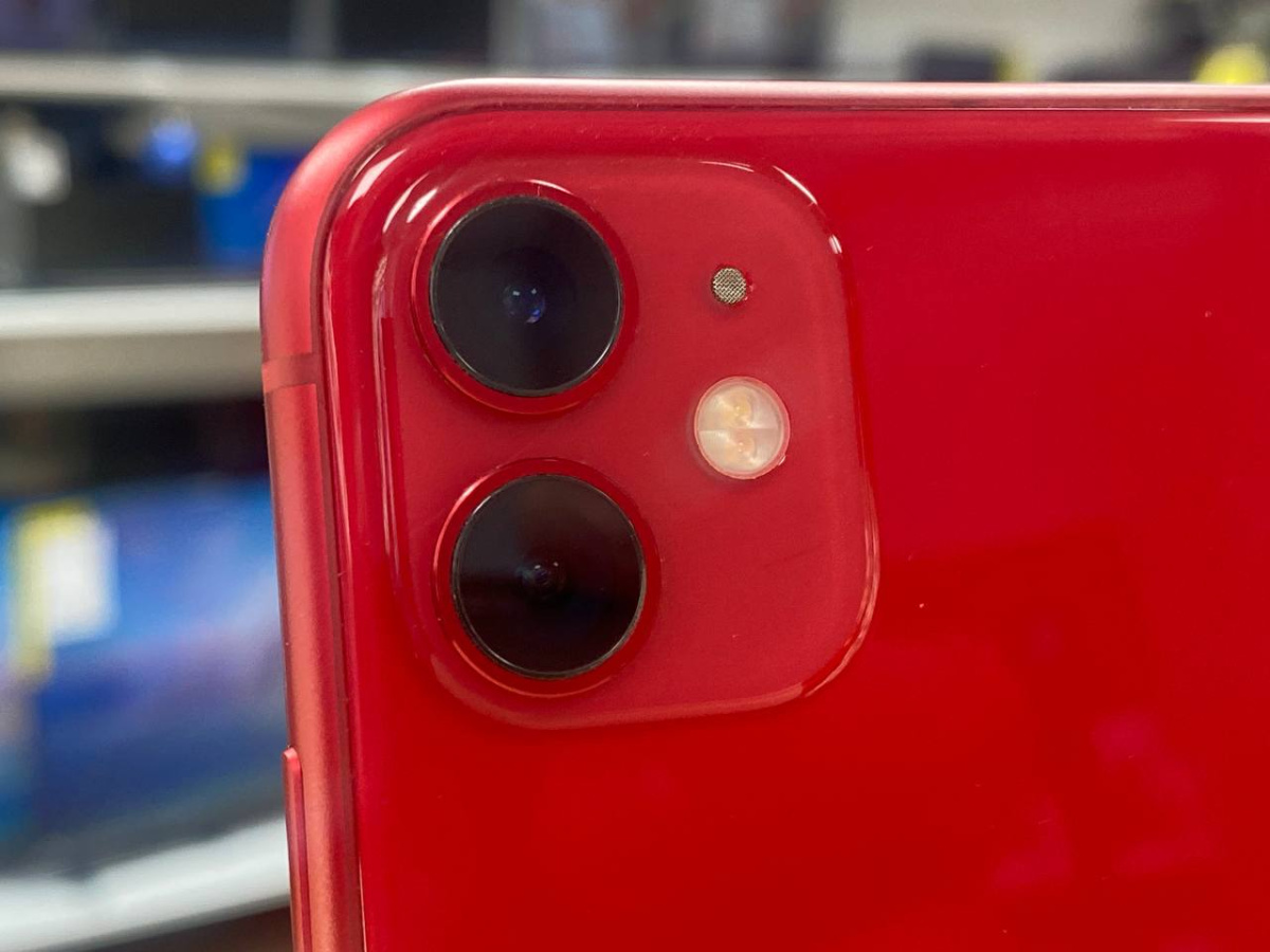 Смартфон Apple iPhone 11 64Gb