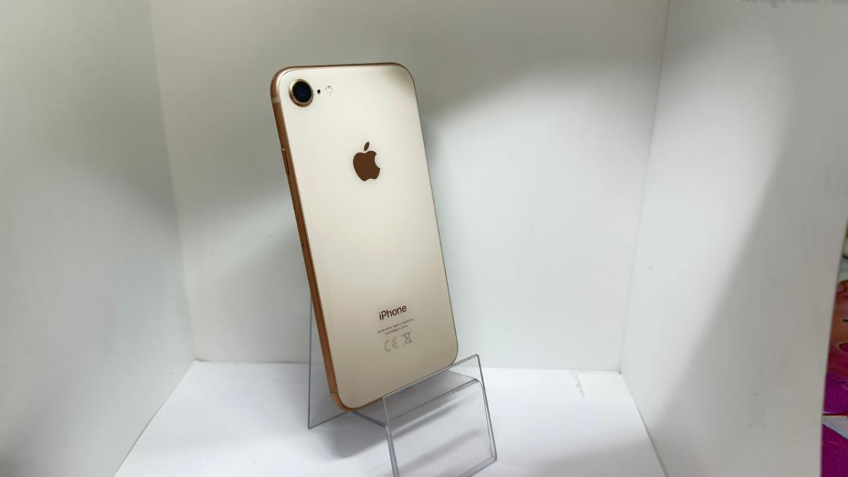 Смартфон Apple iPhone 8 64Gb
