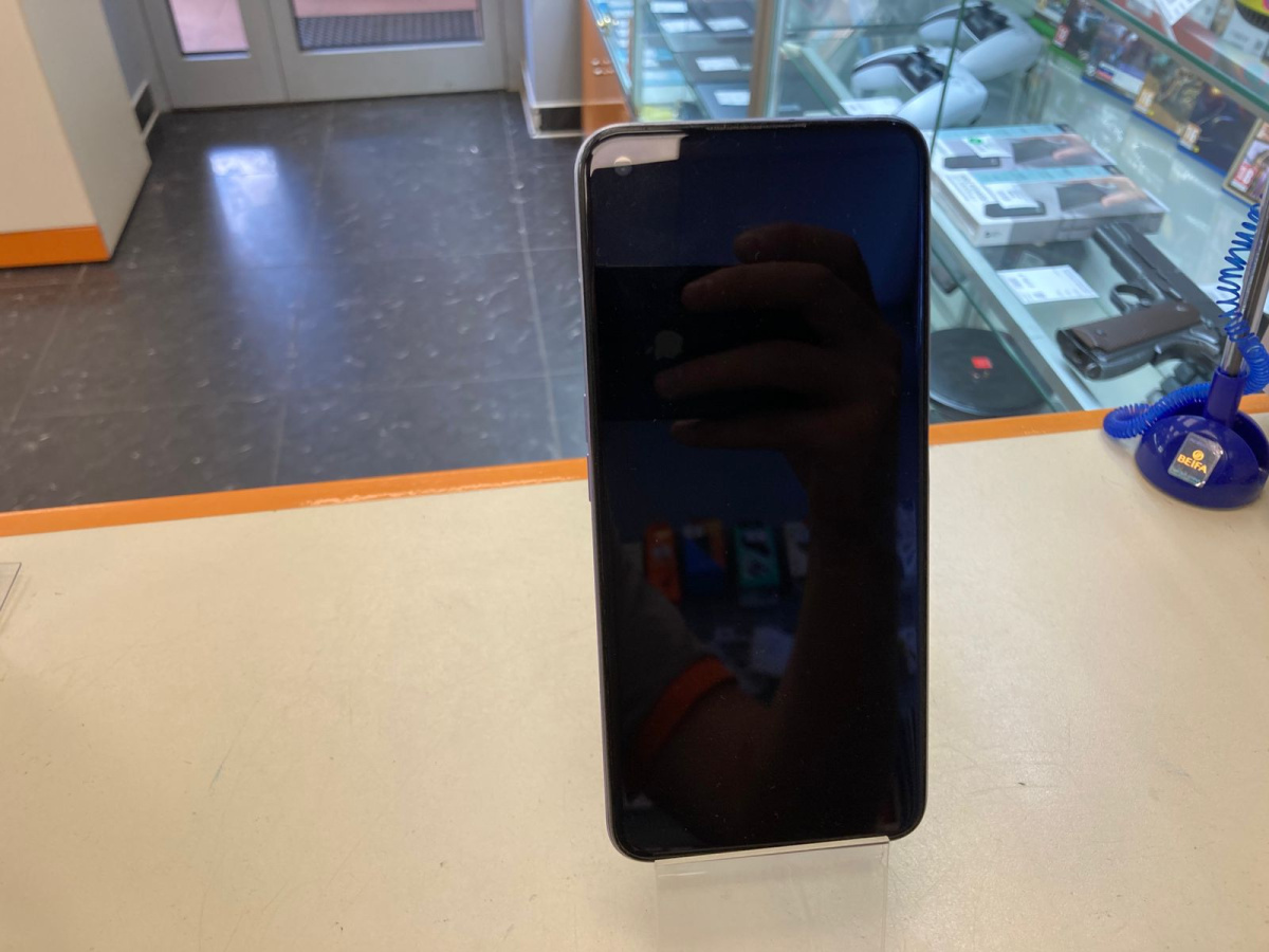 Смартфон Realme 8i 4/64