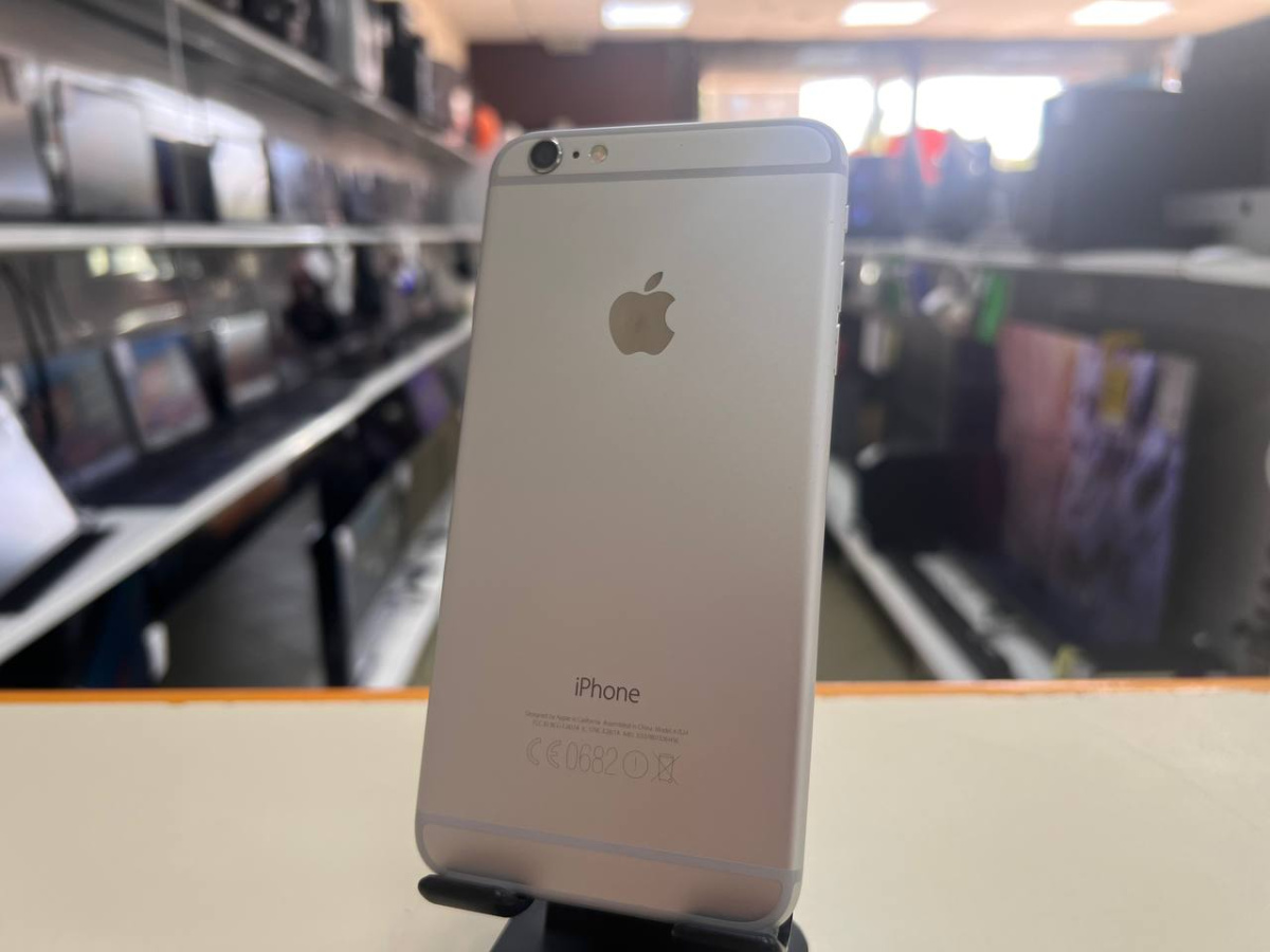 Смартфон Apple iPhone 6 Plus 16Gb