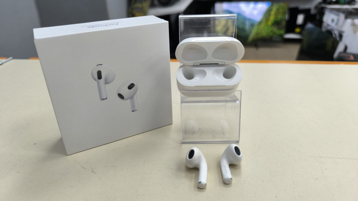Наушники беспроводные Apple AirPods 3 Lightning