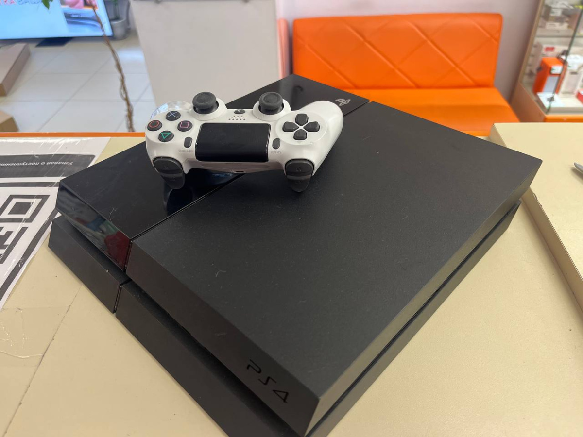 Игровая приставка PlayStation 4 FAT 500GB Игровая приставка PlayStation 4 FAT 500GB