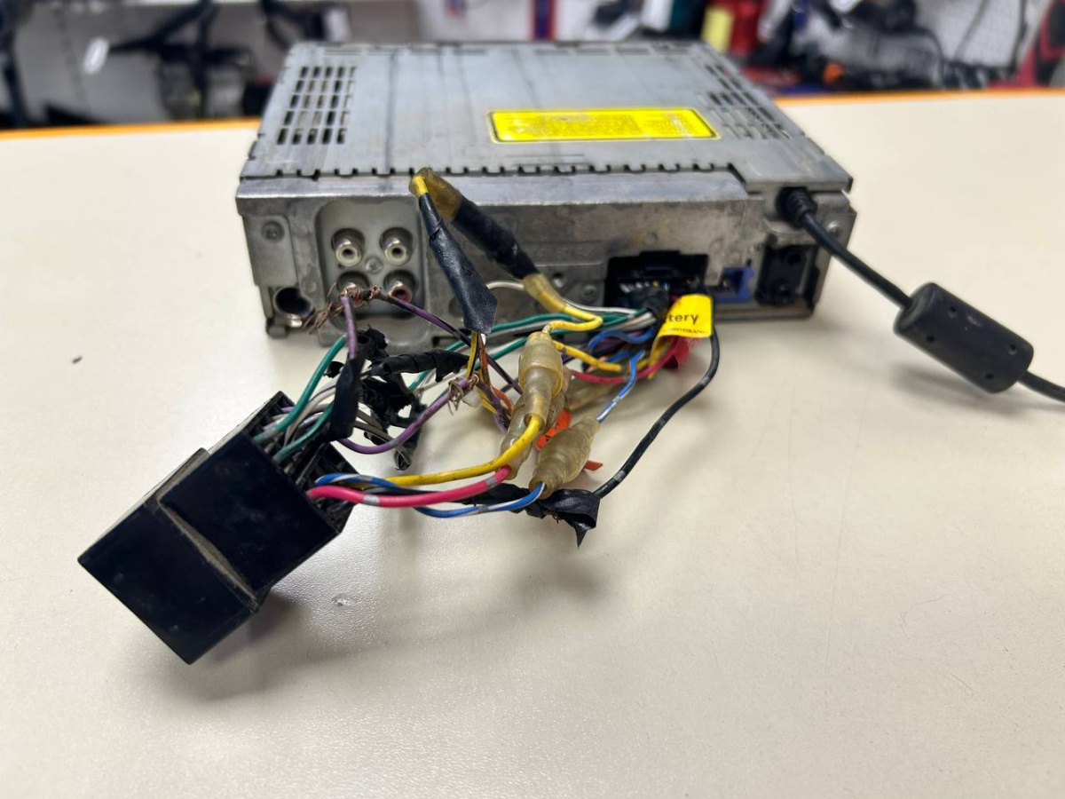 Автомагнитола Pioneer DEH-6000