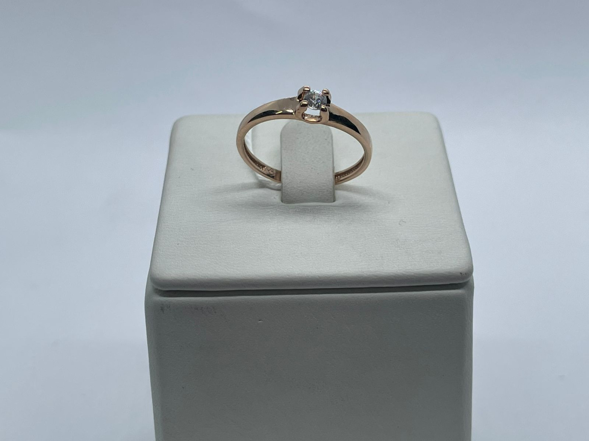 КОЛКМ585 КОЛЬЦО С КАМНЕМ (Au 585)