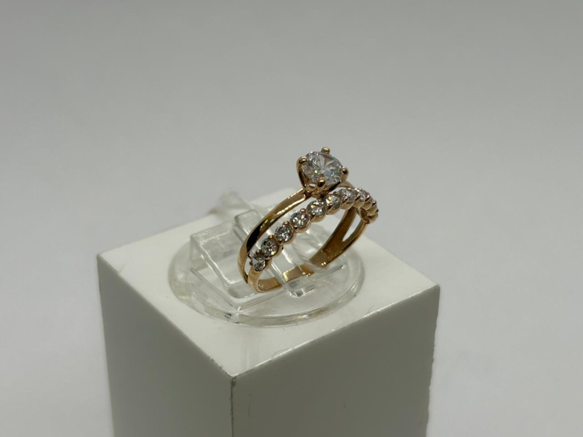 КОЛКМИ585 КОЛЬЦО С КАМНЯМИ (Au 585)