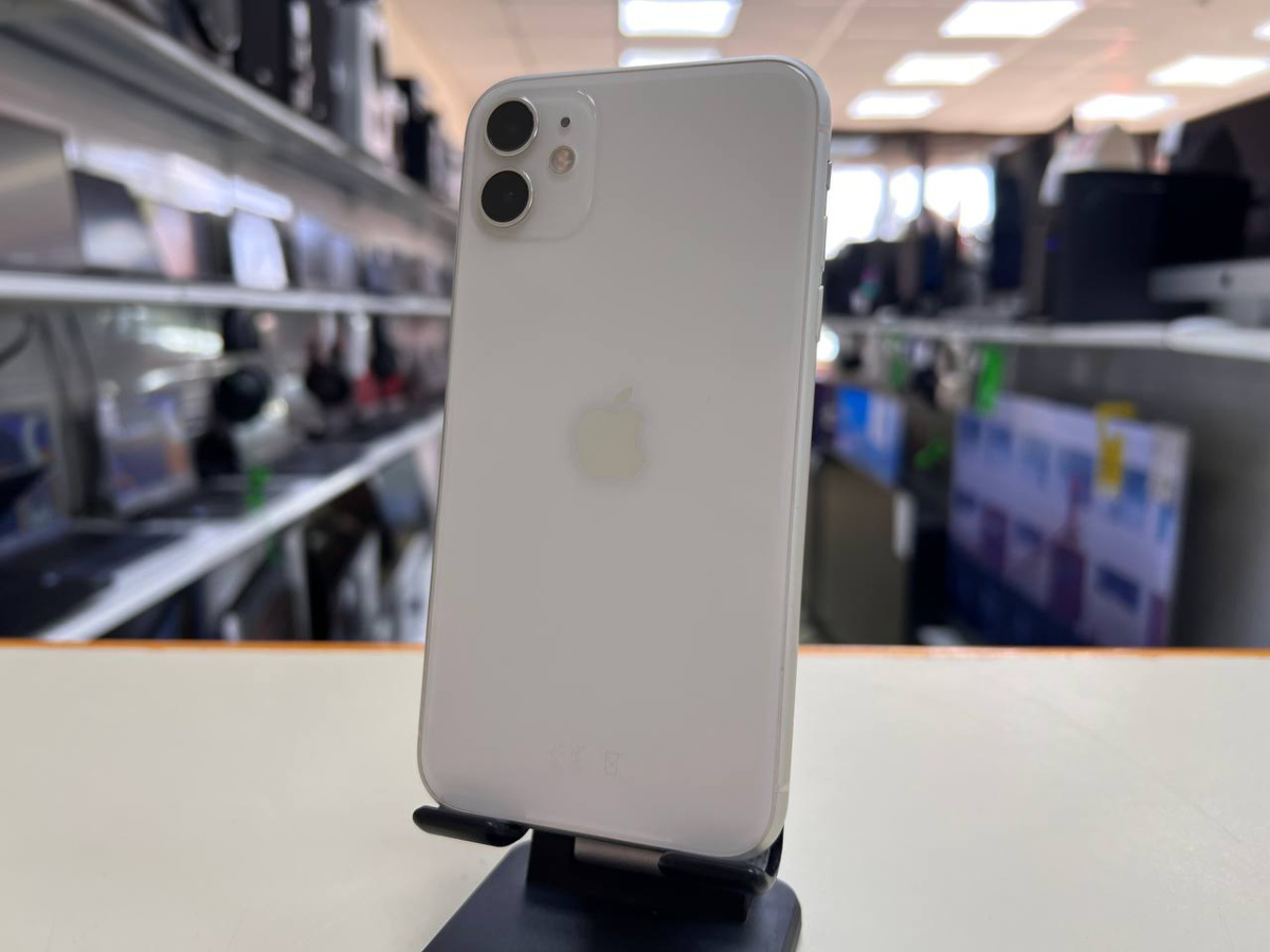 Смартфон Apple iPhone 11 128Gb