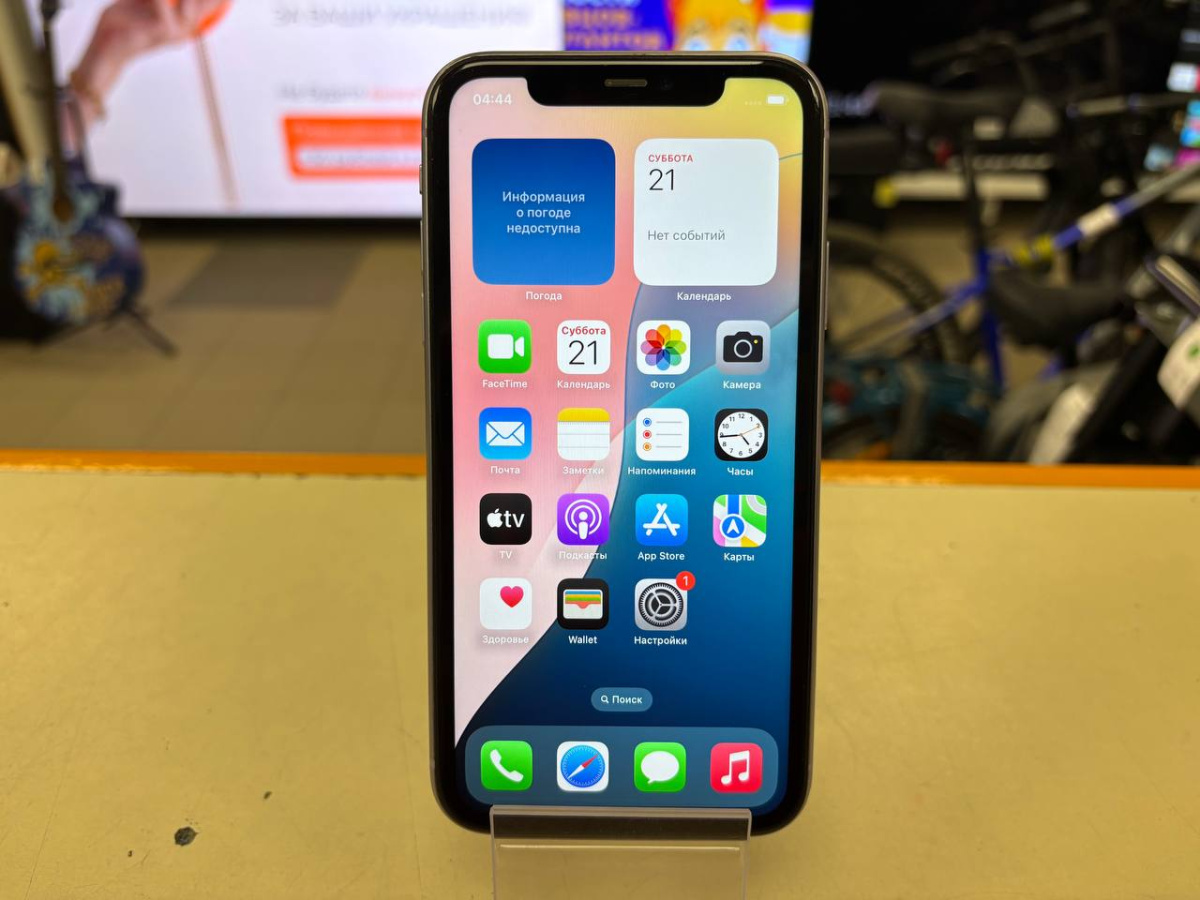 Смартфон Apple iPhone 11 64Gb