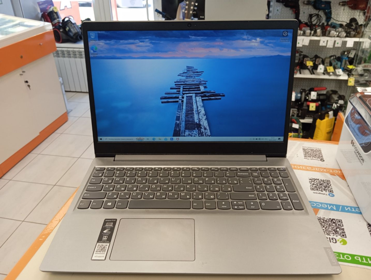 Ноутбук Lenovo Ideapad S145; AMD 3020e, Radeon Vega 3, 8 Гб, 128 Гб, Нет