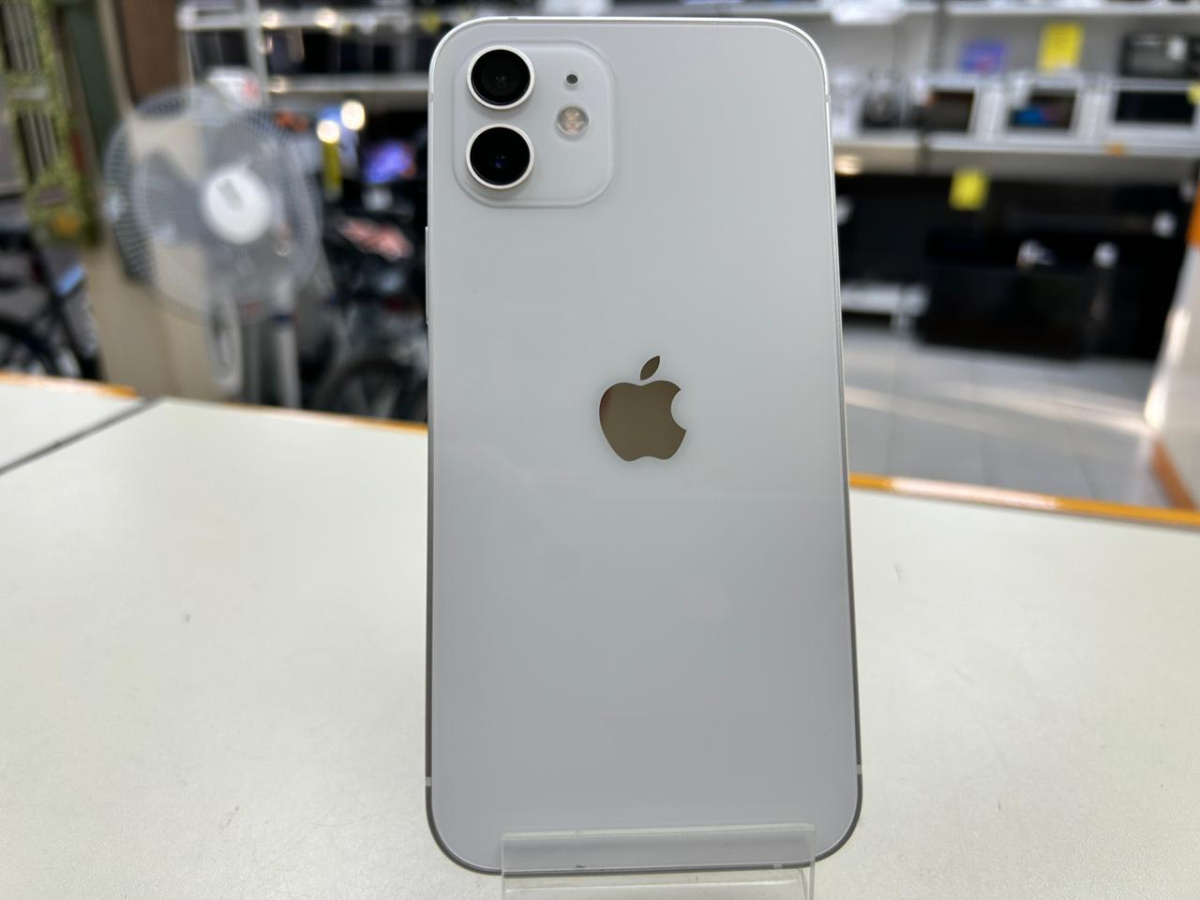 Смартфон Apple iPhone 12 128Gb