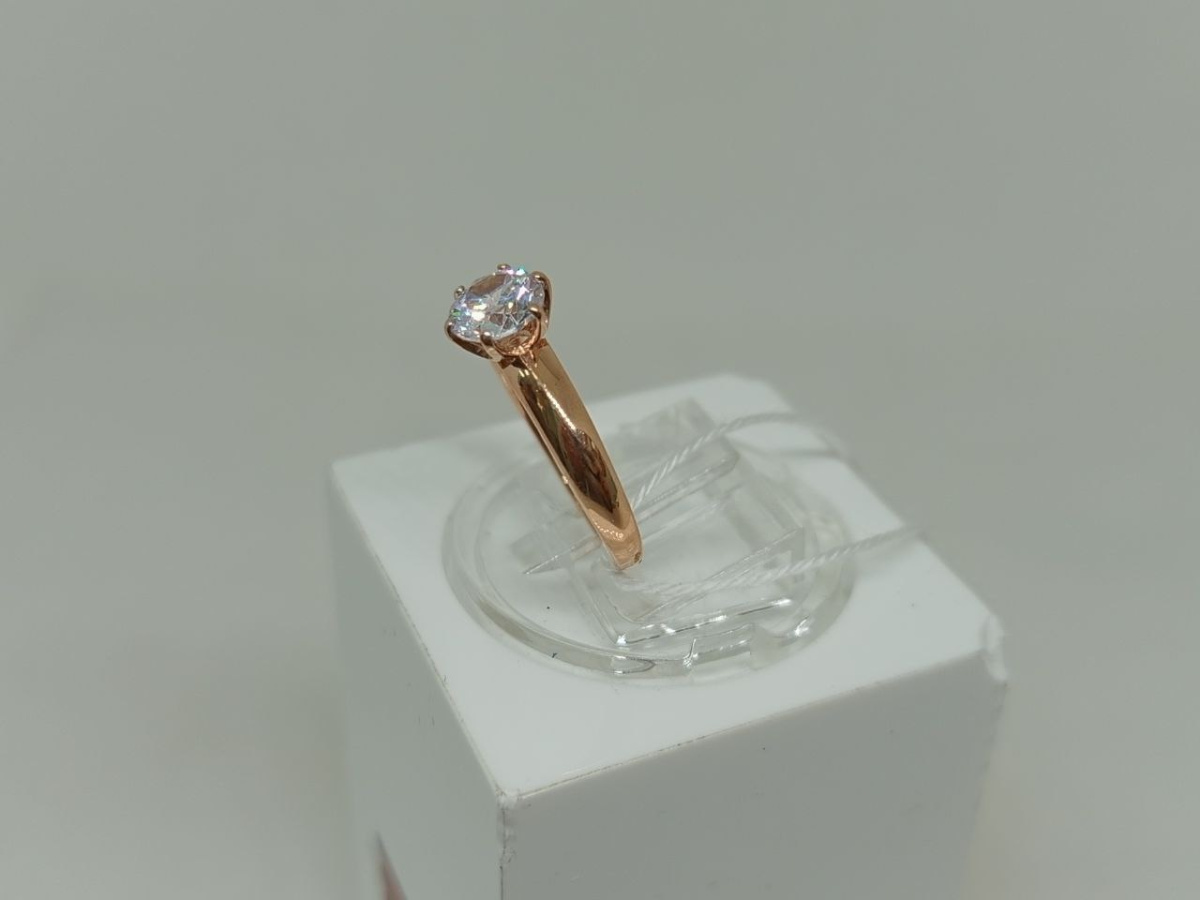 КОЛКМ585 КОЛЬЦО С КАМНЕМ (Au 585)