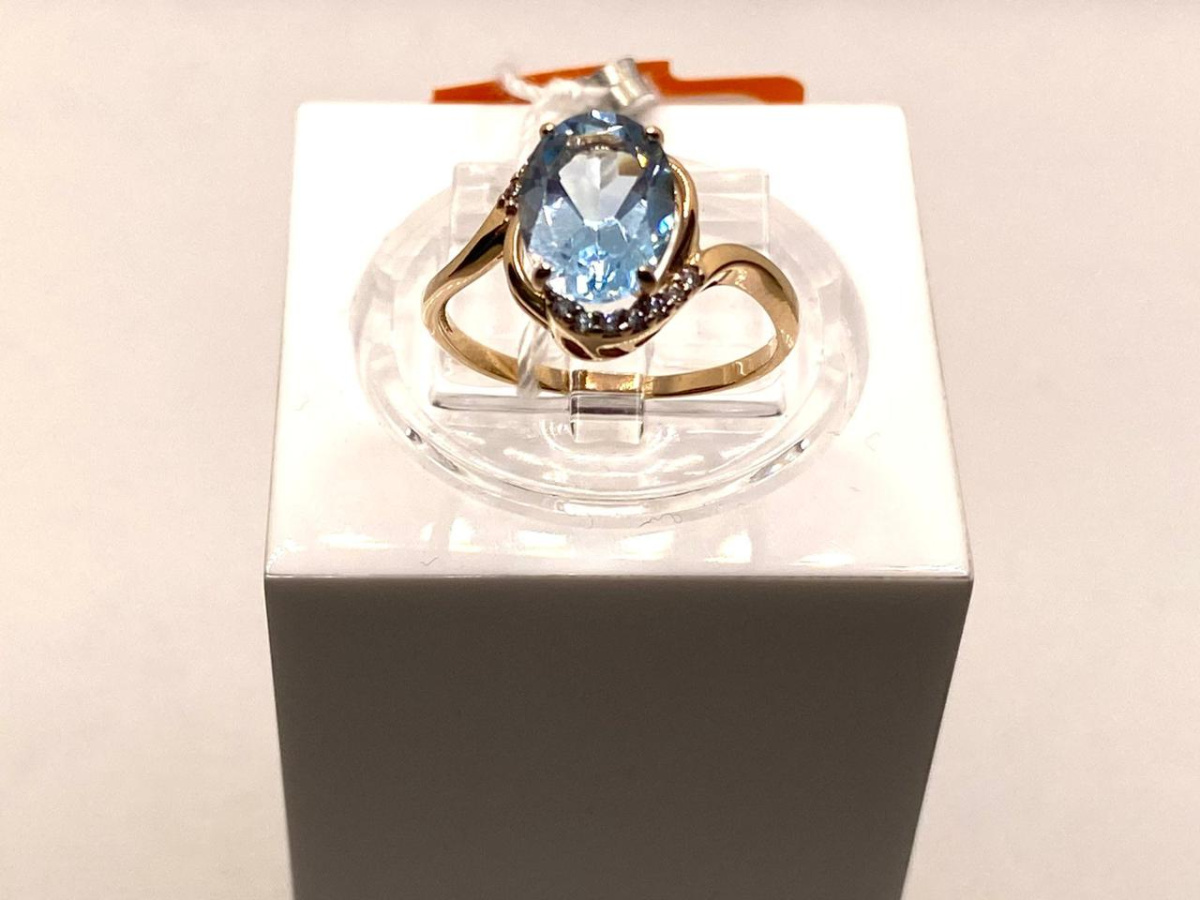 КОЛЬЦО С КАМНЯМИ (Au 585)