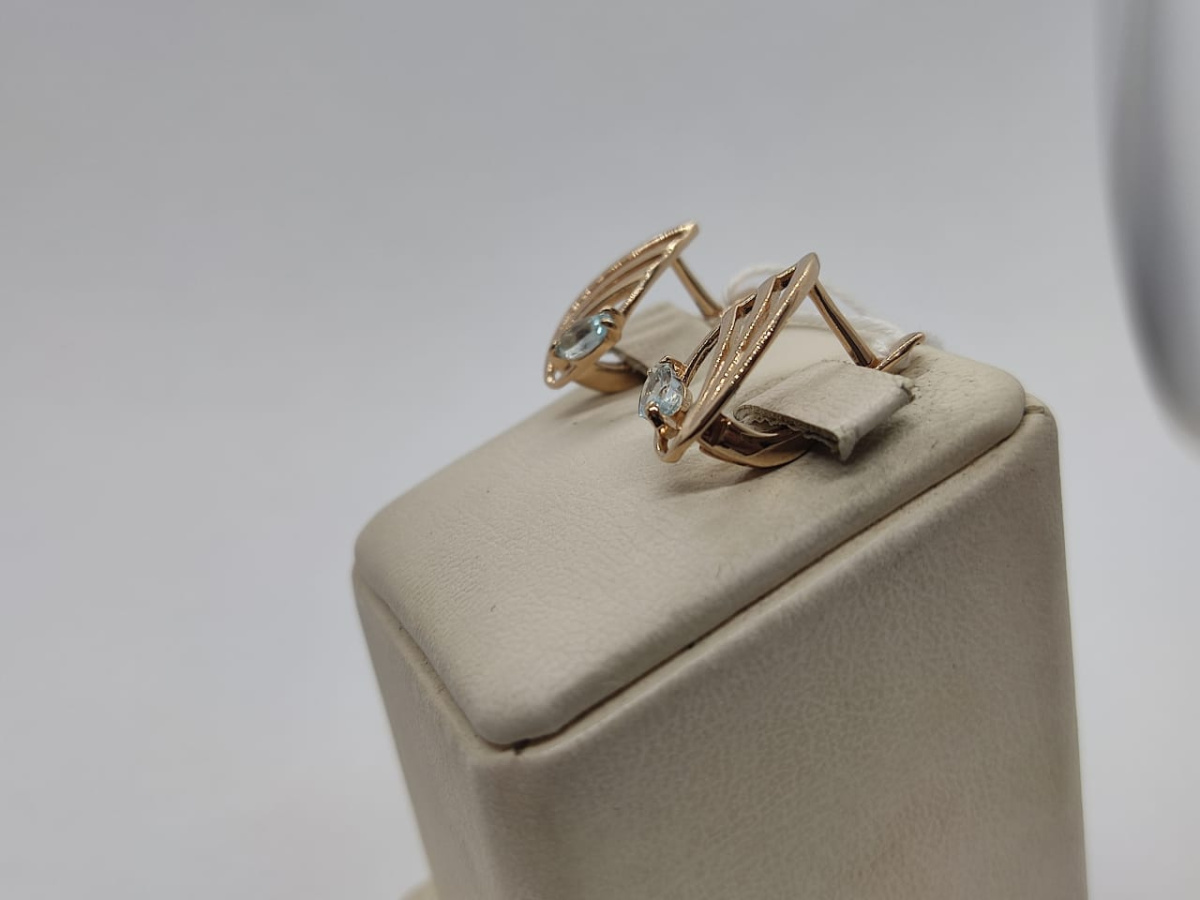 СКМ585 СЕРЬГИ С КАМНЕМ (Au 585)