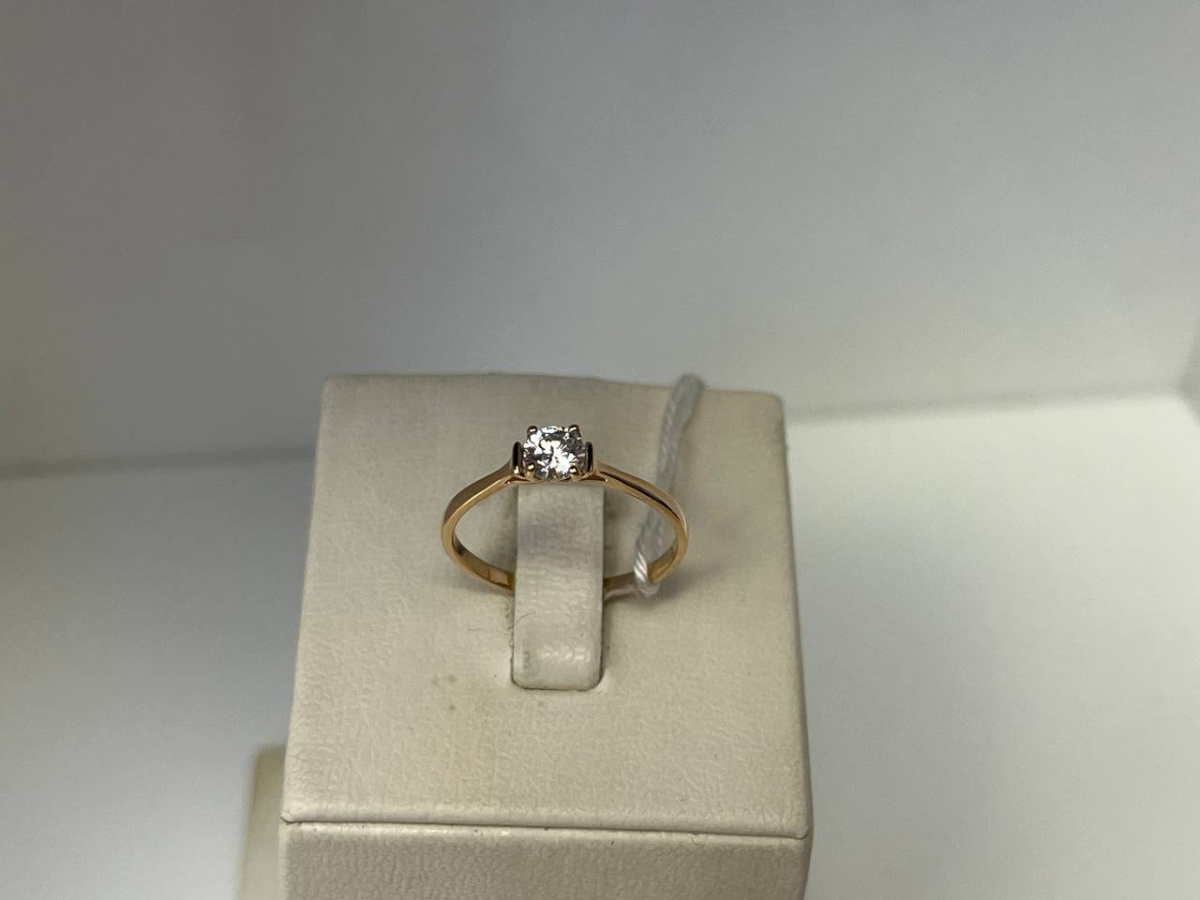 КОЛКМ585 КОЛЬЦО С КАМНЕМ (Au 585)