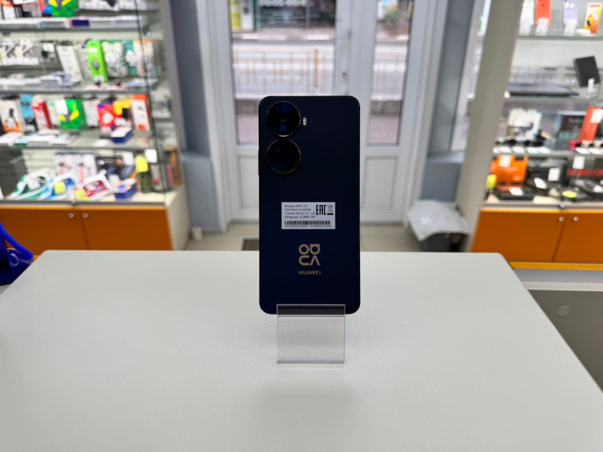 Смартфон Huawei Nova 12 SE