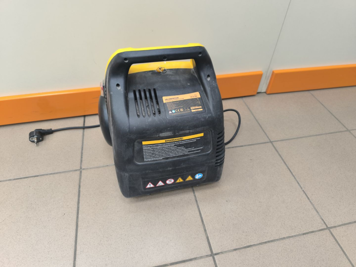 Компрессор Denzel PC 1/6-180