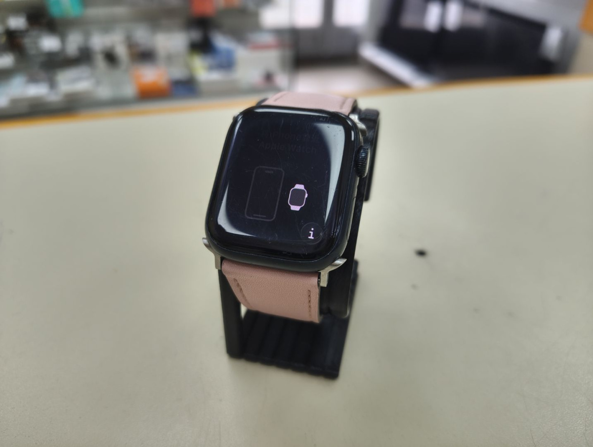 Смарт-часы Apple Watch Series 7 41mm