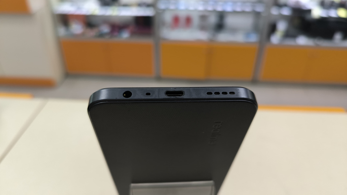 Смартфон Realme C30 2/32