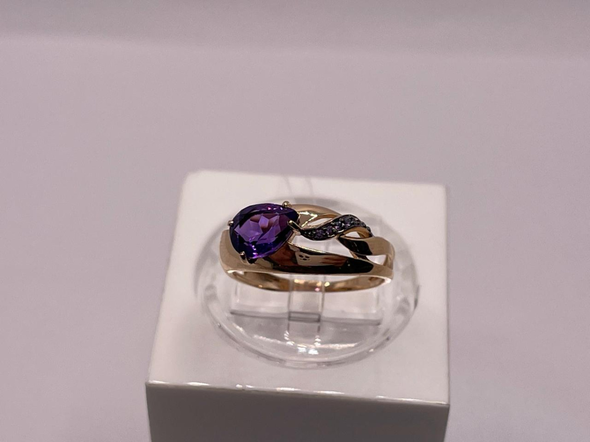 КОЛЬЦО АМЕТИСТ с камнями (Au 585)