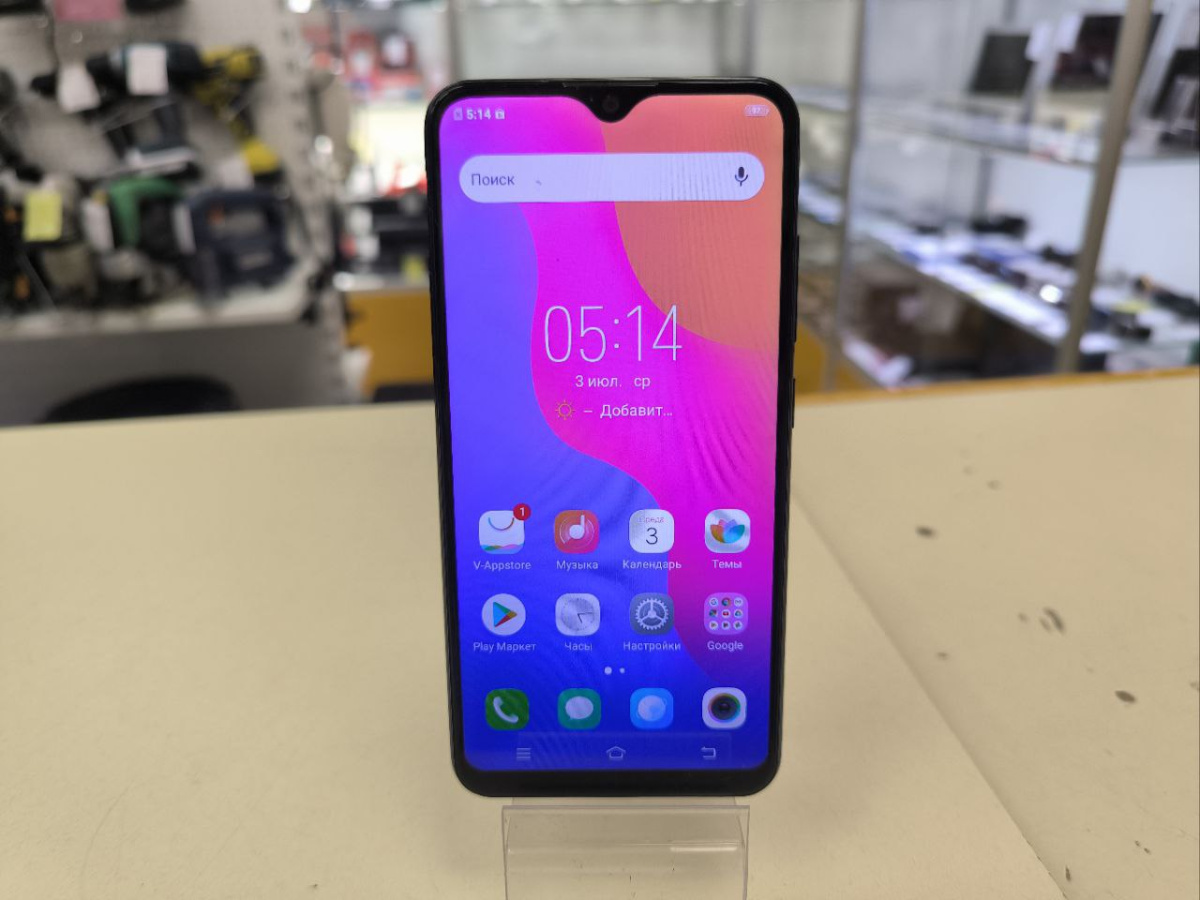Смартфон Vivo 1820
