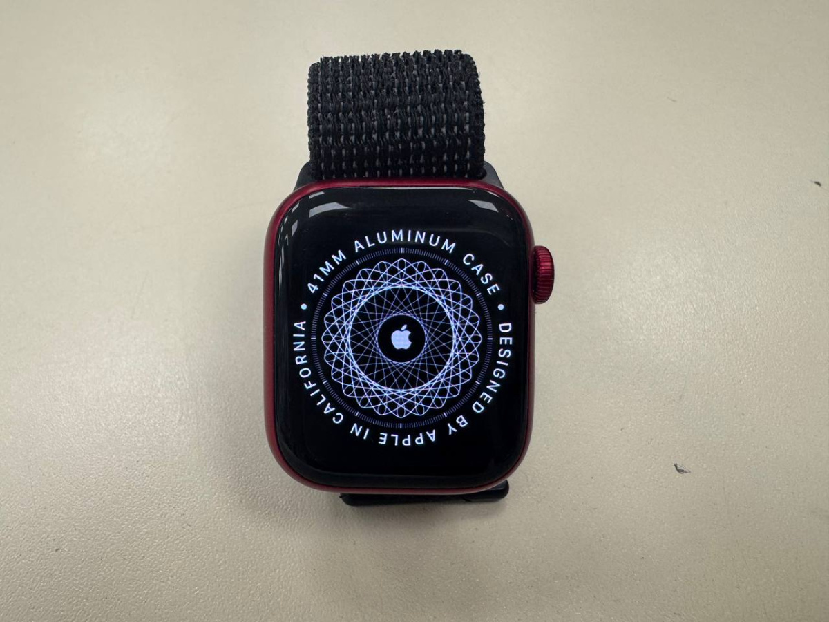 Смарт-часы Apple Watch Series 7 41mm