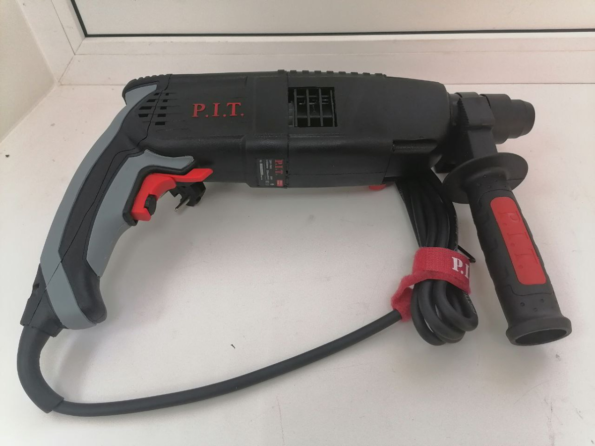 Перфоратор P.I.T. PBH24-C