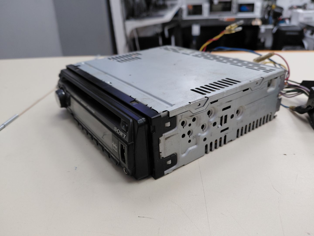 Автомагнитола SONY CDX-GT1427UE